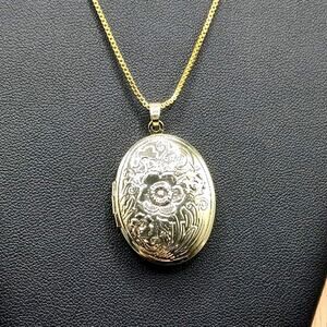 18k Gold Plated Necklace w/ Heart Locket Floral Flower Valentine's Birthday Gift